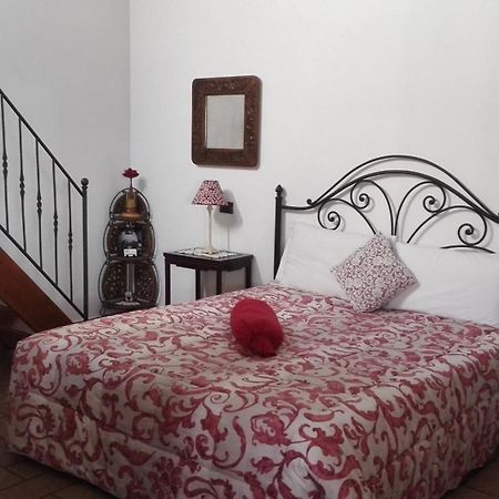 Villa Agriturismo Maiocchi Borgarello Zimmer foto