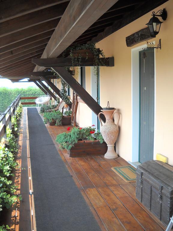 Villa Agriturismo Maiocchi Borgarello Exterior foto